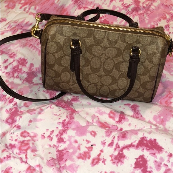 Coach Handbags - Coach purse